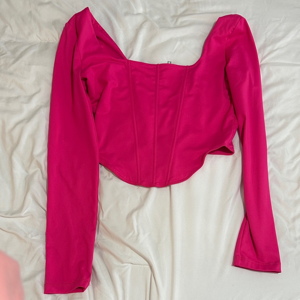 ReoRia Fuchsia Crop Top